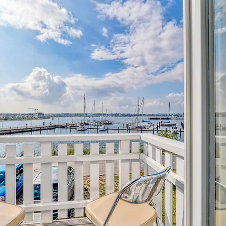 בית נופש Weisse Strandvilla 56a *