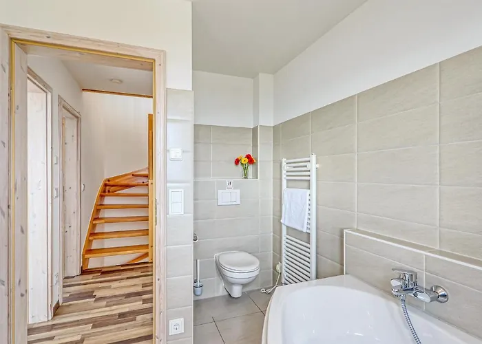 Weisse Strandvilla 56a