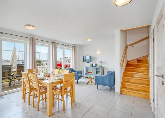 Weisse Strandvilla 56a